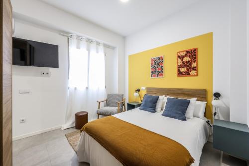 Estudio En Malvarrosa a Metros de la Playa Con Terraza Y Zonas Comun - last minute hotel in Valencia