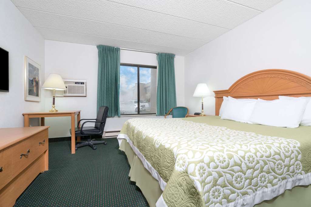 Days Inn by Wyndham St Cloud - photo 9