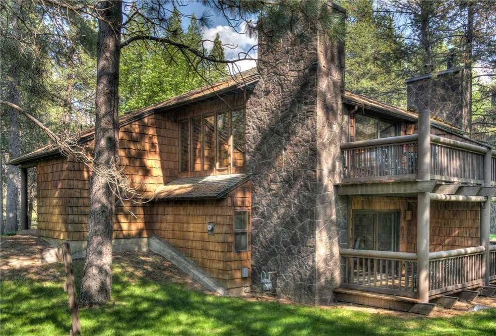 Wildflower Unit 54 — 4-Star Luxury Hotel in Three Rivers, United States