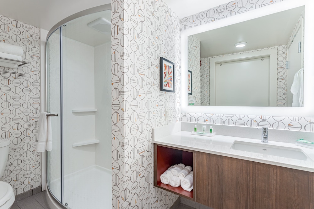 Holiday Inn Columbus by IHG - photo 15