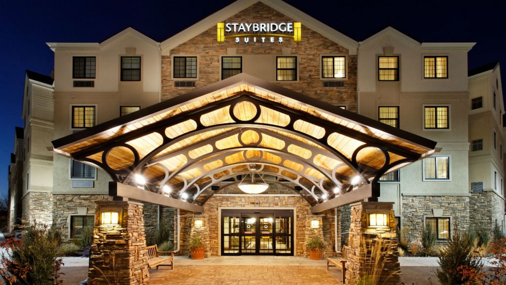Staybridge Suites Rochester Commerce Dr NW by IHG - photo 56