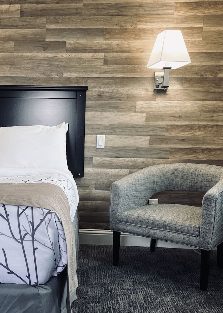 Salida Inn & Monarch Suites - photo 15
