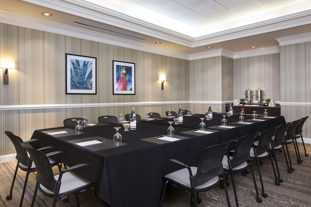 DoubleTree by Hilton Hotel Jacksonville Riverfront - photo 61