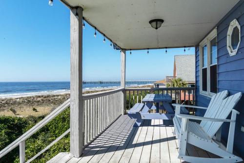 1 4 Us by Oak Island Accommodations - photo 8