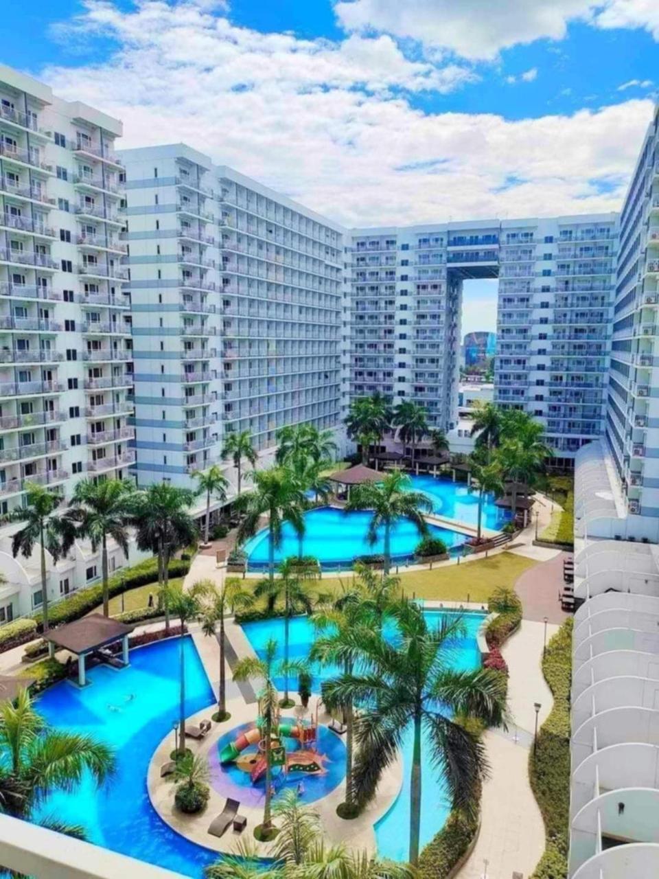 Shell Residences - carbon neutral hotel in Pasay
