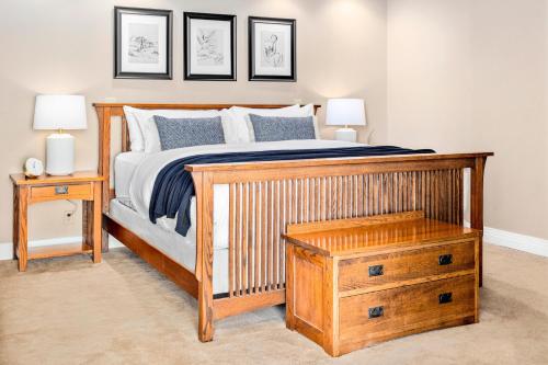 Larimer Square Luxury Office Downtown Hub in Denver, United States