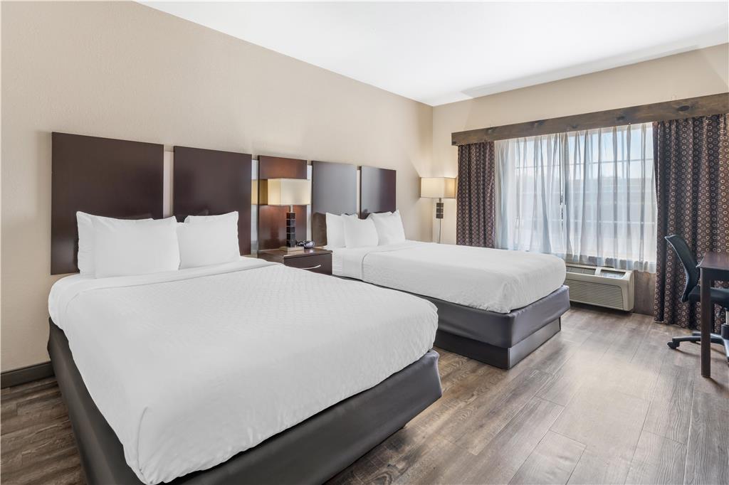 Best Western Plus Eastgate Inn & Suites - photo 20