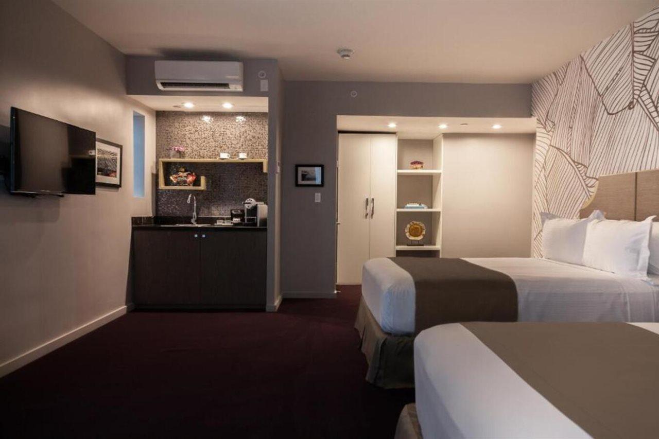 The L Hotel - photo 19