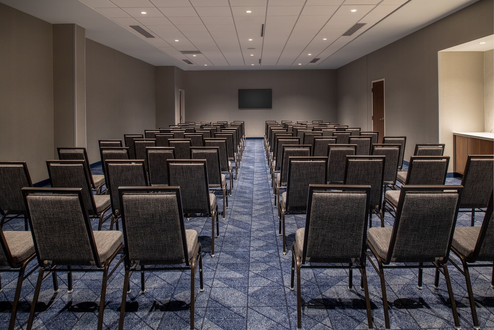 Courtyard by Marriott Olympia - photo 27