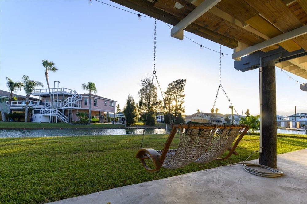 Bayside Blessing by Miss Kitty s in Rockport, United States