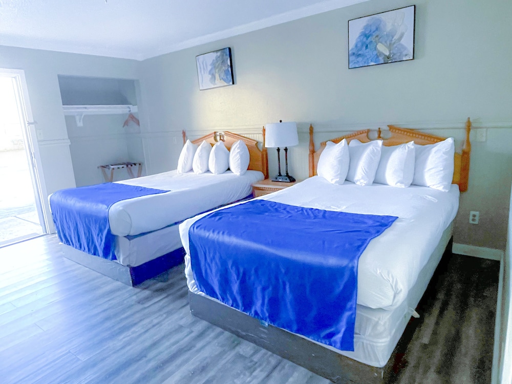 Travelodge by Wyndham Fort Bragg - photo 6