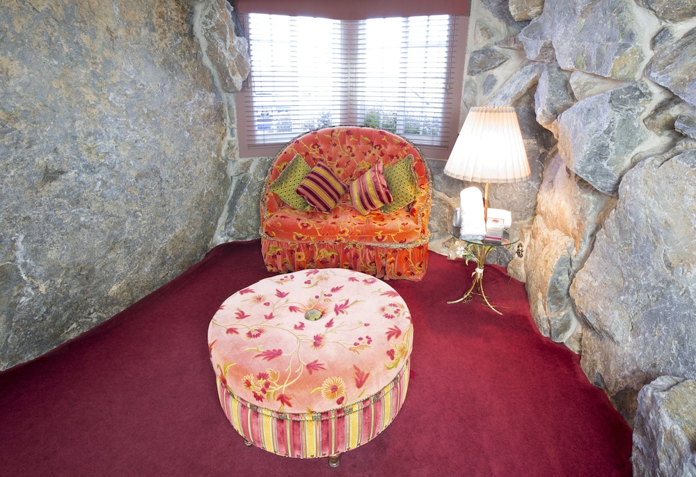 Madonna Inn - photo 147