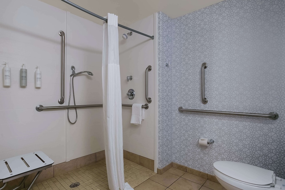 Hampton Inn & Suites Wilmington Christiana - photo 21