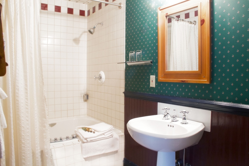 The Audubon Inn - photo 20