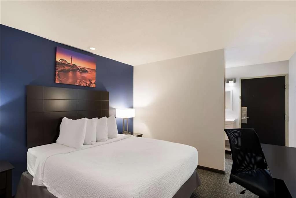 The SureStay Hotel by Best Western Presque Isle - photo 12