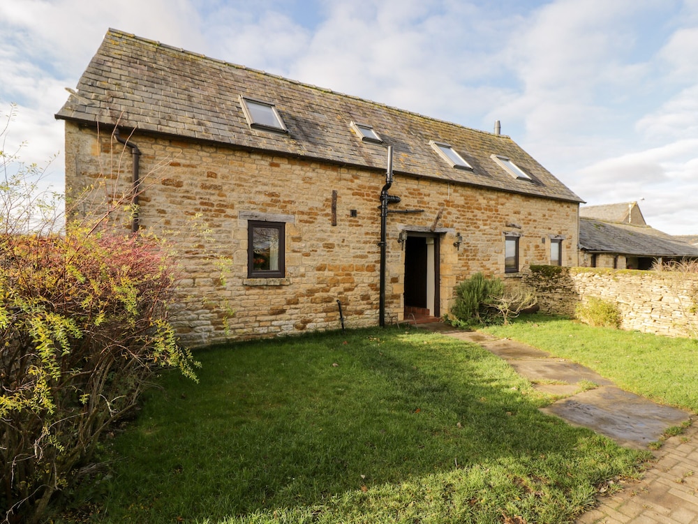 Well Cottage — 4-Star Luxury Hotel in Moreton In Marsh, United Kingdom