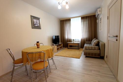 Nadezhda Apartments on the Nauryzbai Batyr 63 — 4-Star Luxury Hotel in Almaty, Kazakhstan
