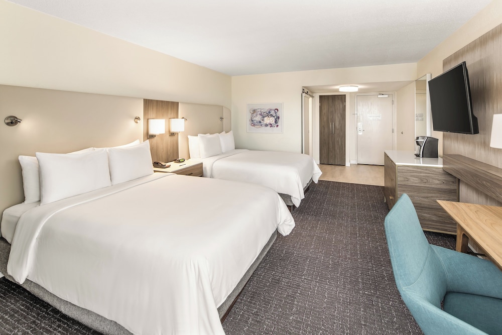 Crowne Plaza Orlando Lake Buena Vista by IHG - photo 8