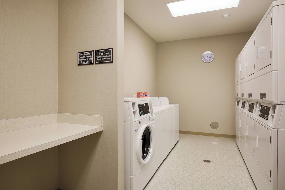 Residence Inn by Marriott San Jose Airport - photo 16