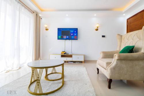 Executive Classy Apartment With Private Parking Space Children Playing Ground Swimming Pool Mordern Equipped Gym And Unbeatable City Views