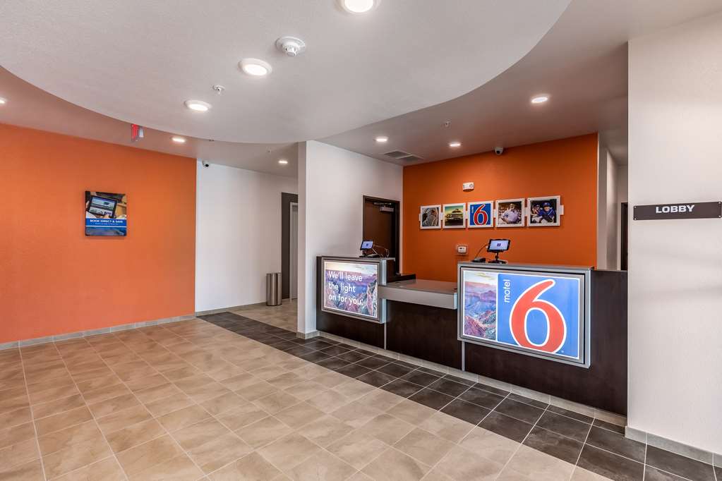 Motel 6 Las Vegas NV Motor Speedway - photo 31