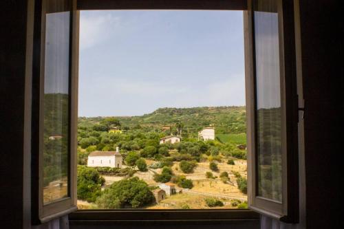 La casa di Nonno Ciccito — 4-Star Luxury Hotel in Modolo, Italy