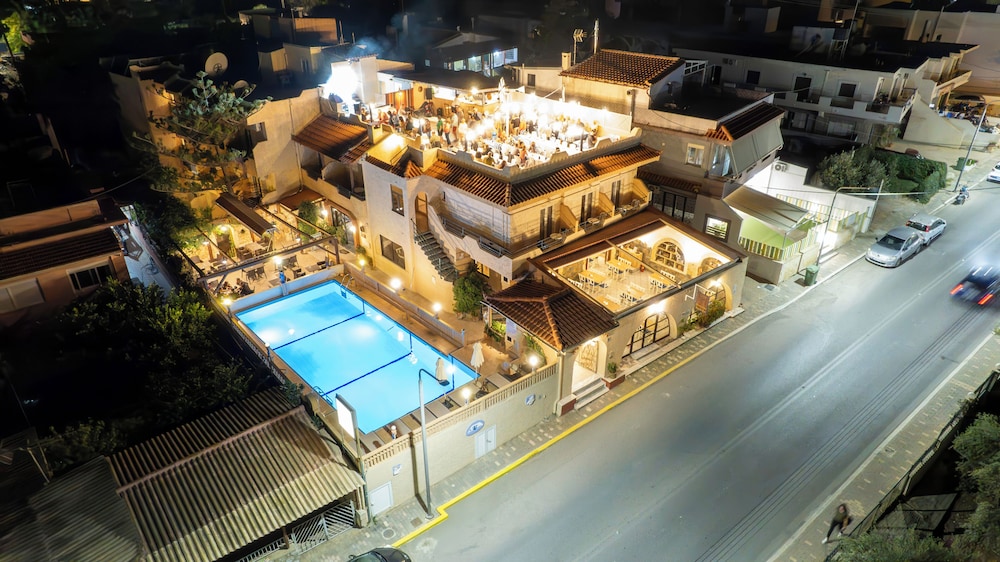 Erato Hotel — hotel in Kokkini Chani