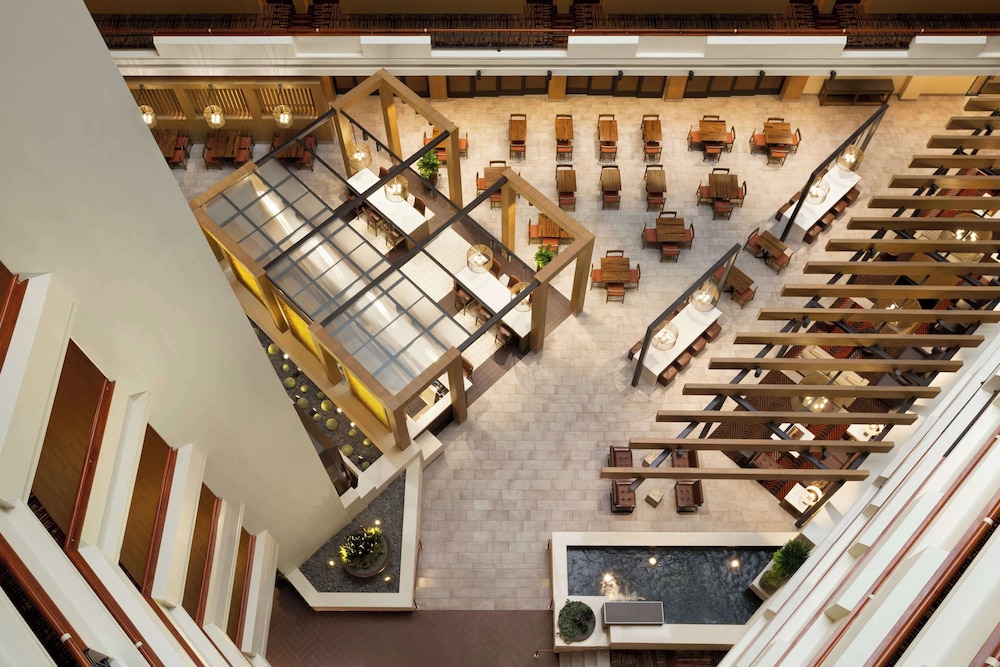Embassy Suites by Hilton Austin Downtown South Congress - photo 18