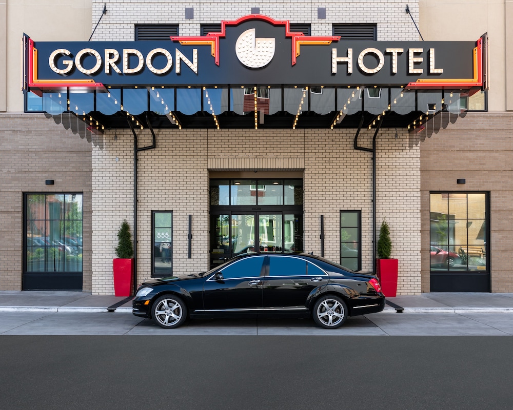 The Gordon Hotel - photo 22