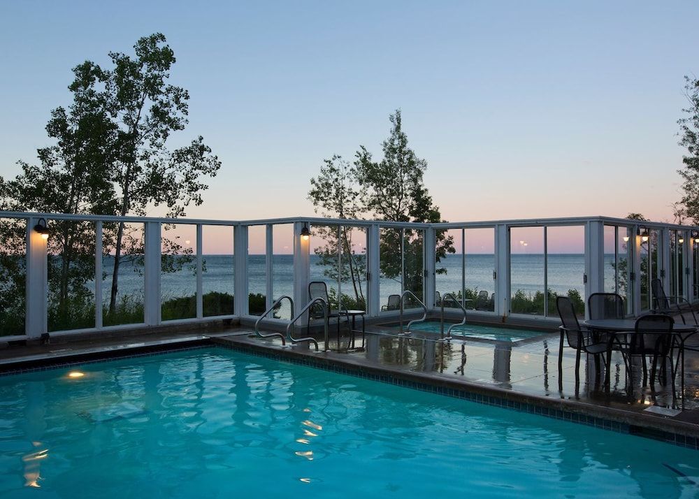 Bluefin Bay on Lake Superior - photo 2
