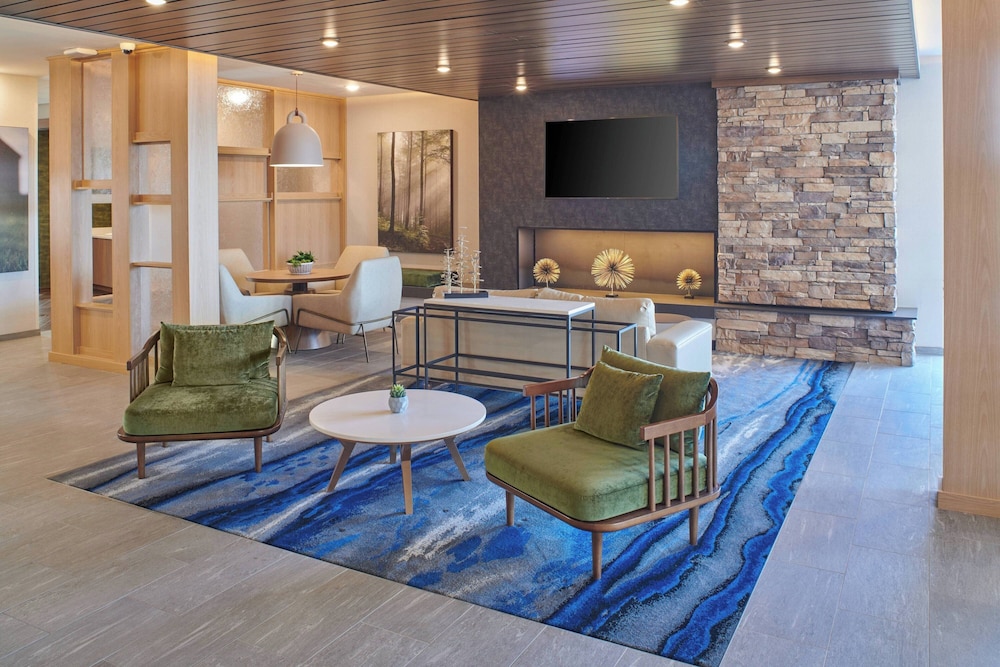 Fairfield Inn & Suites by Marriott Louisville Jeffersonville - carbon neutral hotel in Jeffersonville