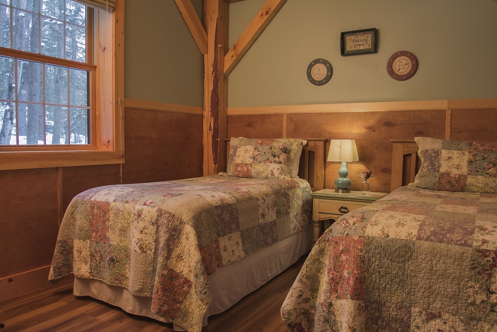 Robert Frost Mountain Cabins - photo 9
