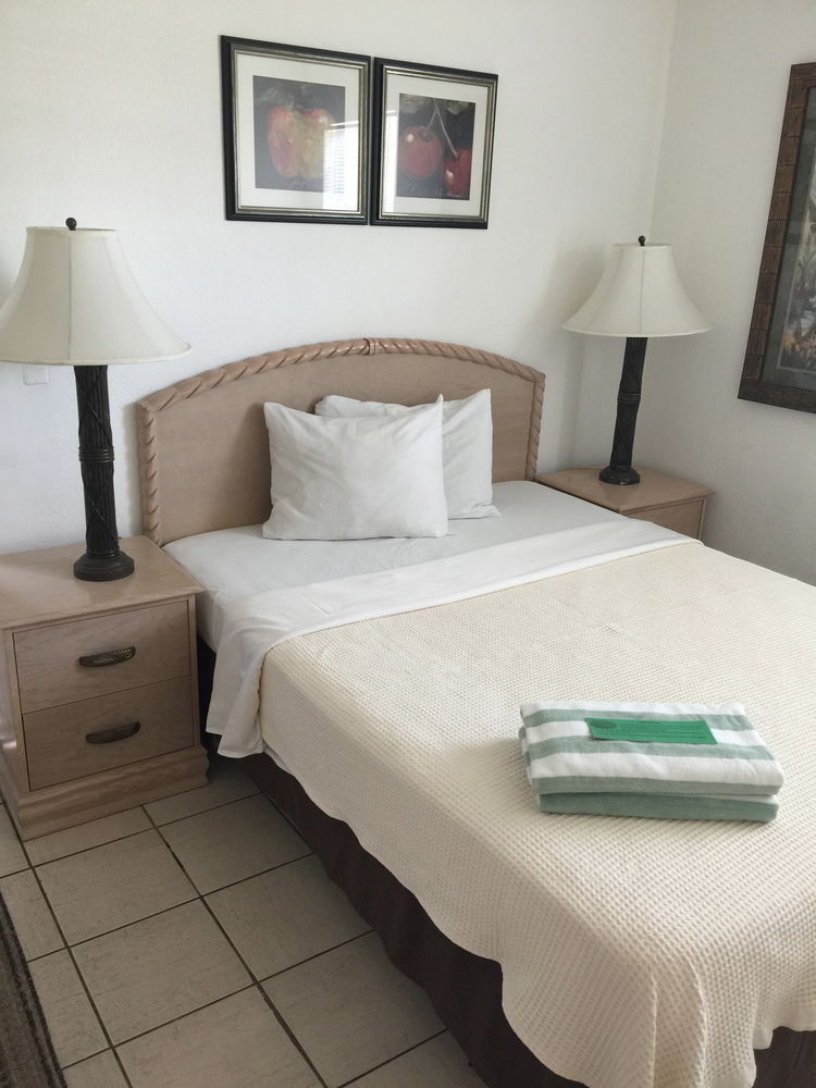 Amber Tides Motel - photo 11