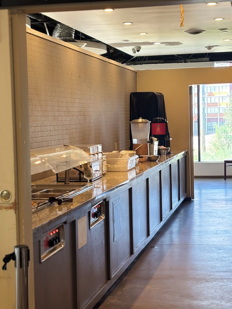 Hotel Denver Central - photo 19