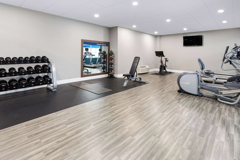 Hampton Inn & Suites Hershey - photo 33