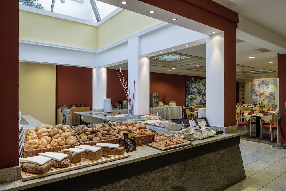 מזון ומשקאות