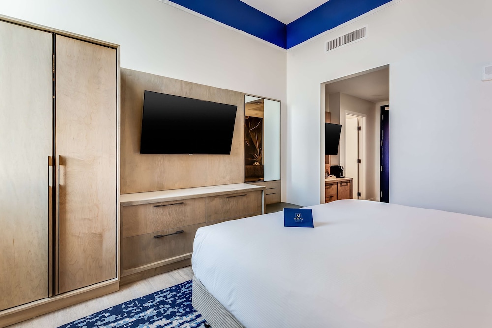 SERENA Hotel Aventura Miami Tapestry Collection by Hilton - photo 32