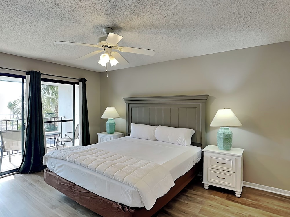 Edgewater Beach & Golf Resort II by Resort Collection - photo 21
