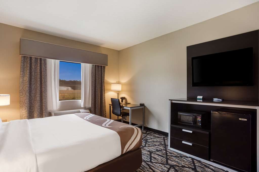 Quality Inn & Suites Pearl Jackson - photo 15