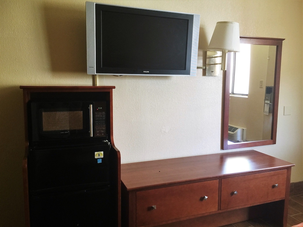 Bama Inn - photo 6