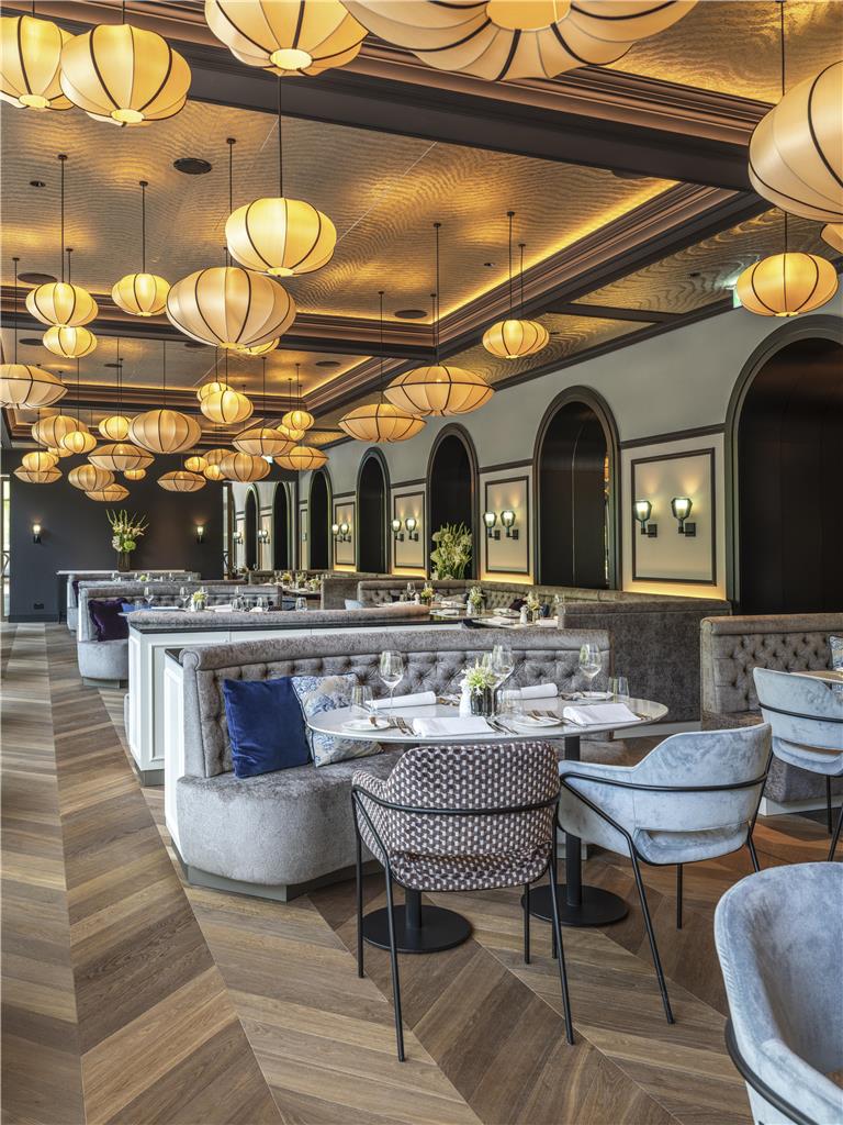 ICONS EHBB Restaurant