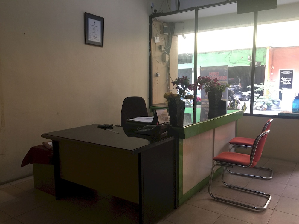 Hotel O Raudhatul Husna Homestay Syariah in Padang, Indonesia