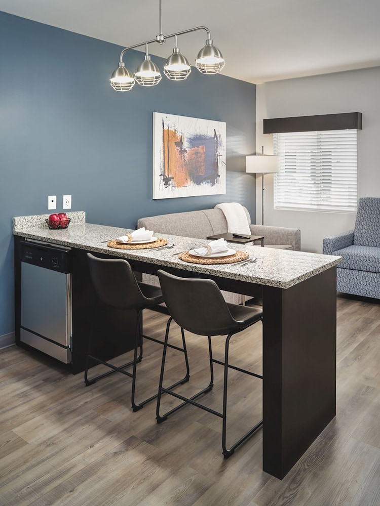 stayAPT Suites Port Arthur - photo 7