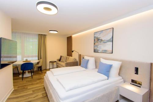 Hotel TwentyFour Living — Bad Urach — photo 2
