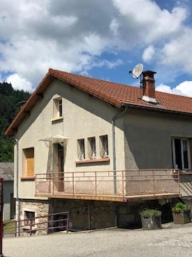 L Ardeche Verte pet-friendly hotel Saint-Martin-De-Valamas