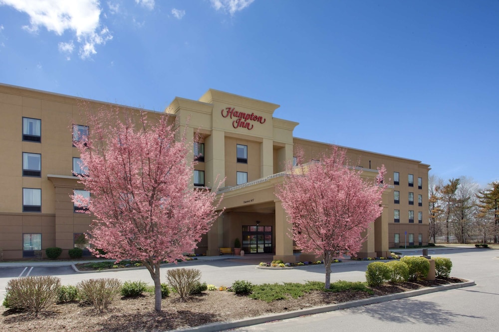 Hampton Inn Garden City Long Island - featured photo