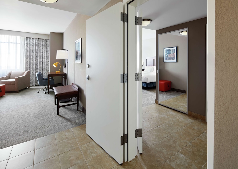 Hampton Inn & Suites Chicago Mt. Prospect - photo 14