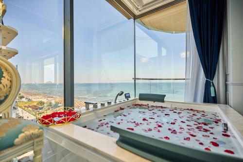 Luxury by the sea Mamaia — Navodari — photo 4