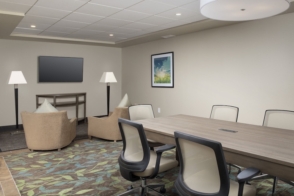 Candlewood Suites Alexandria West by IHG - photo 21