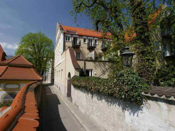 Dom Hotel - carbon neutral hotel in Augsburg